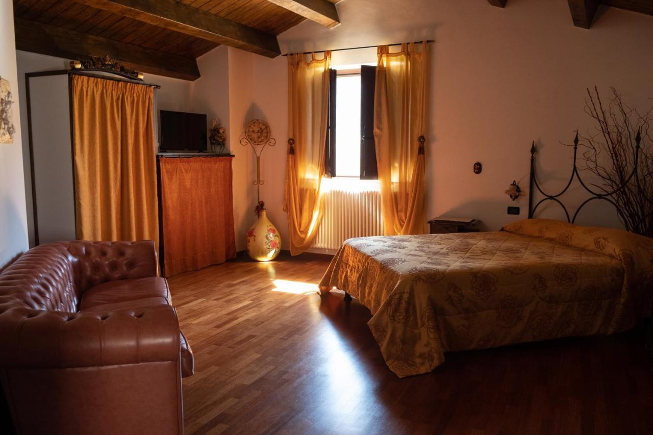 "Il Miglio" Country House Guest House Pettorano sul Gizio Exterior photo